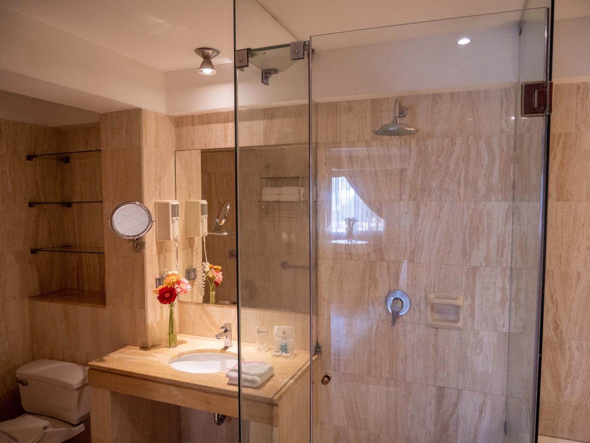 Hotel Britania San Borja Λίμα Εξωτερικό φωτογραφία